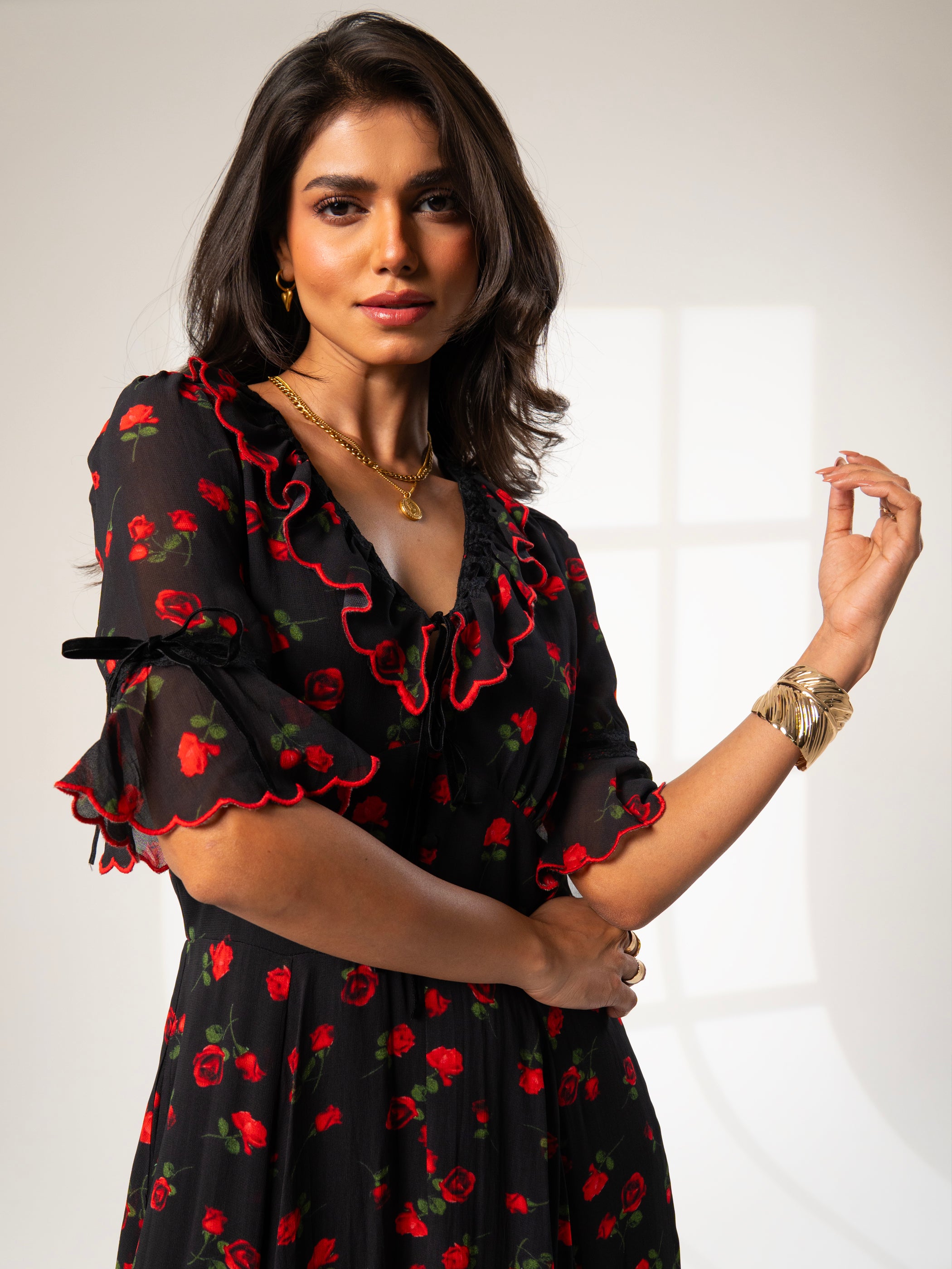 Toni Red Rose Print Velvet Tie Maxi Dress