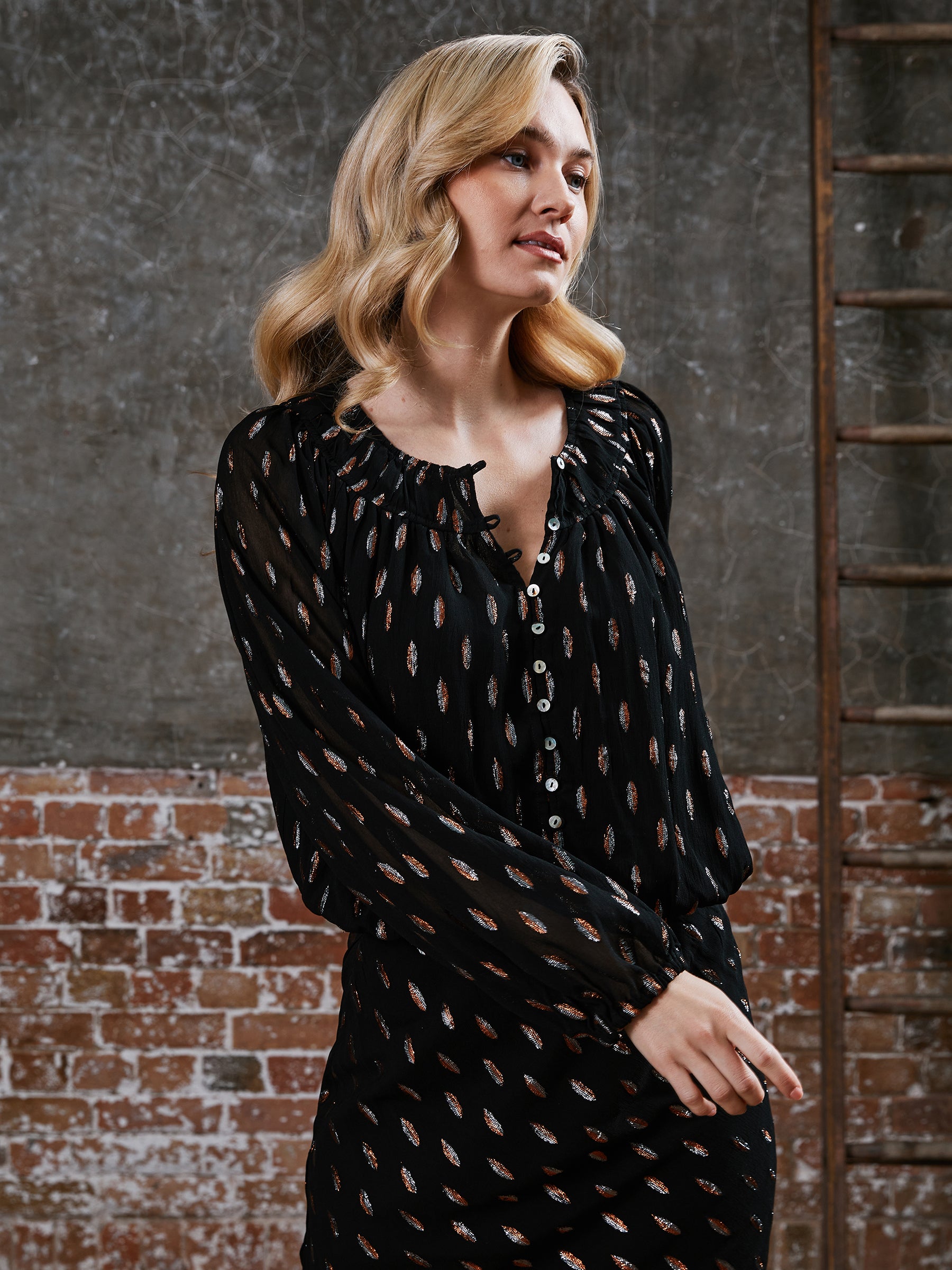 Talia Black Blouson Blouse