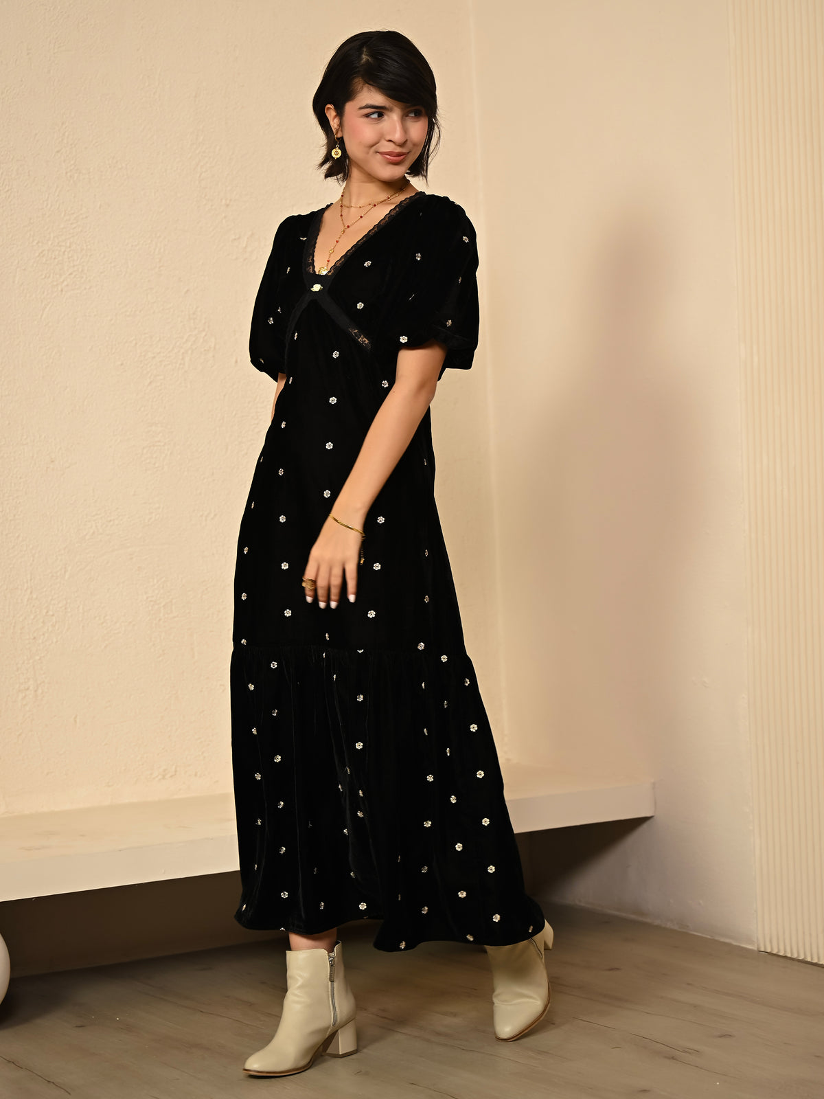 Molly Black Lace Embroidered Velvet Midi Dress