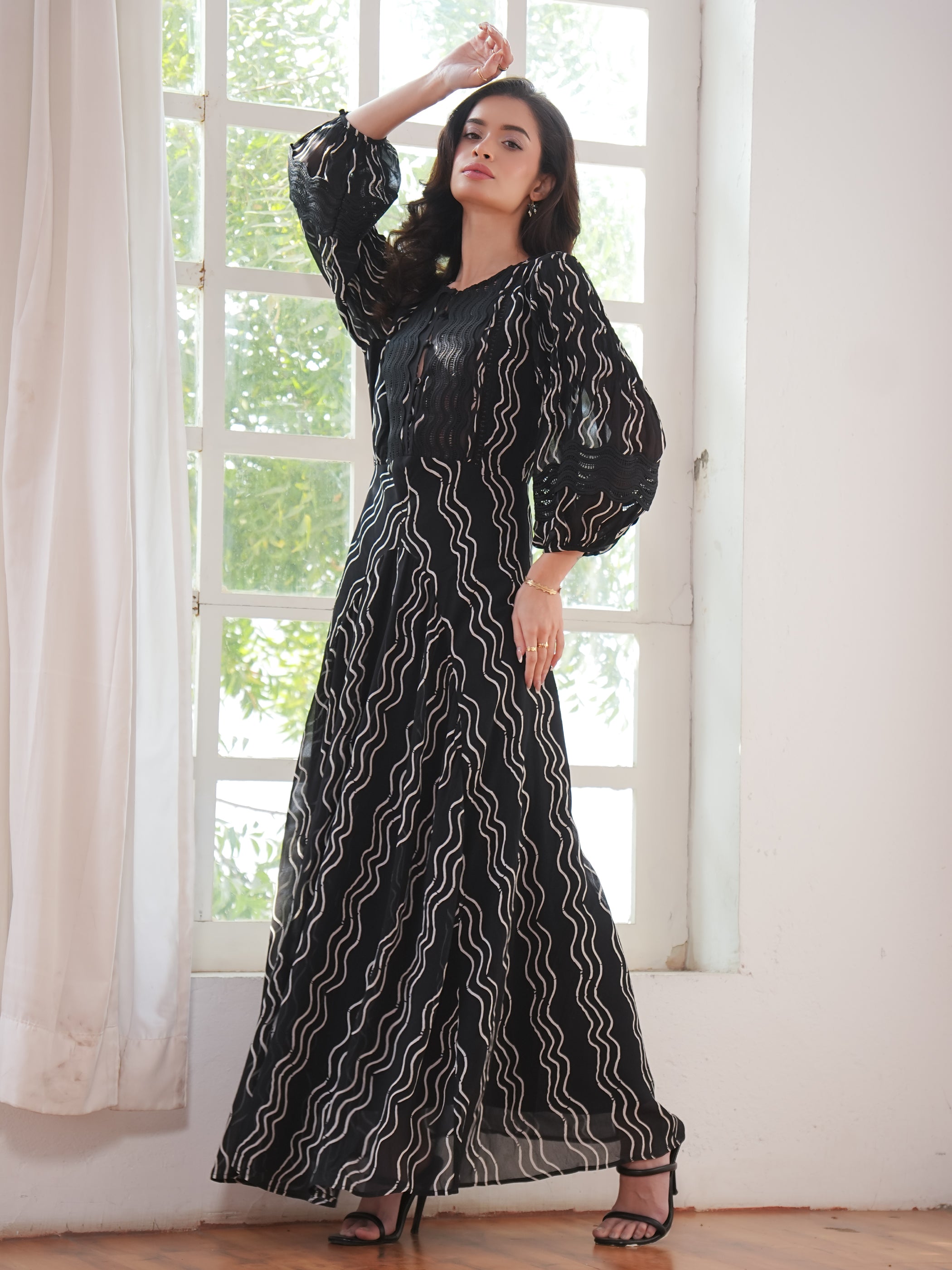 Corinne Black and White Waves Print Lace Trim Maxi Dress