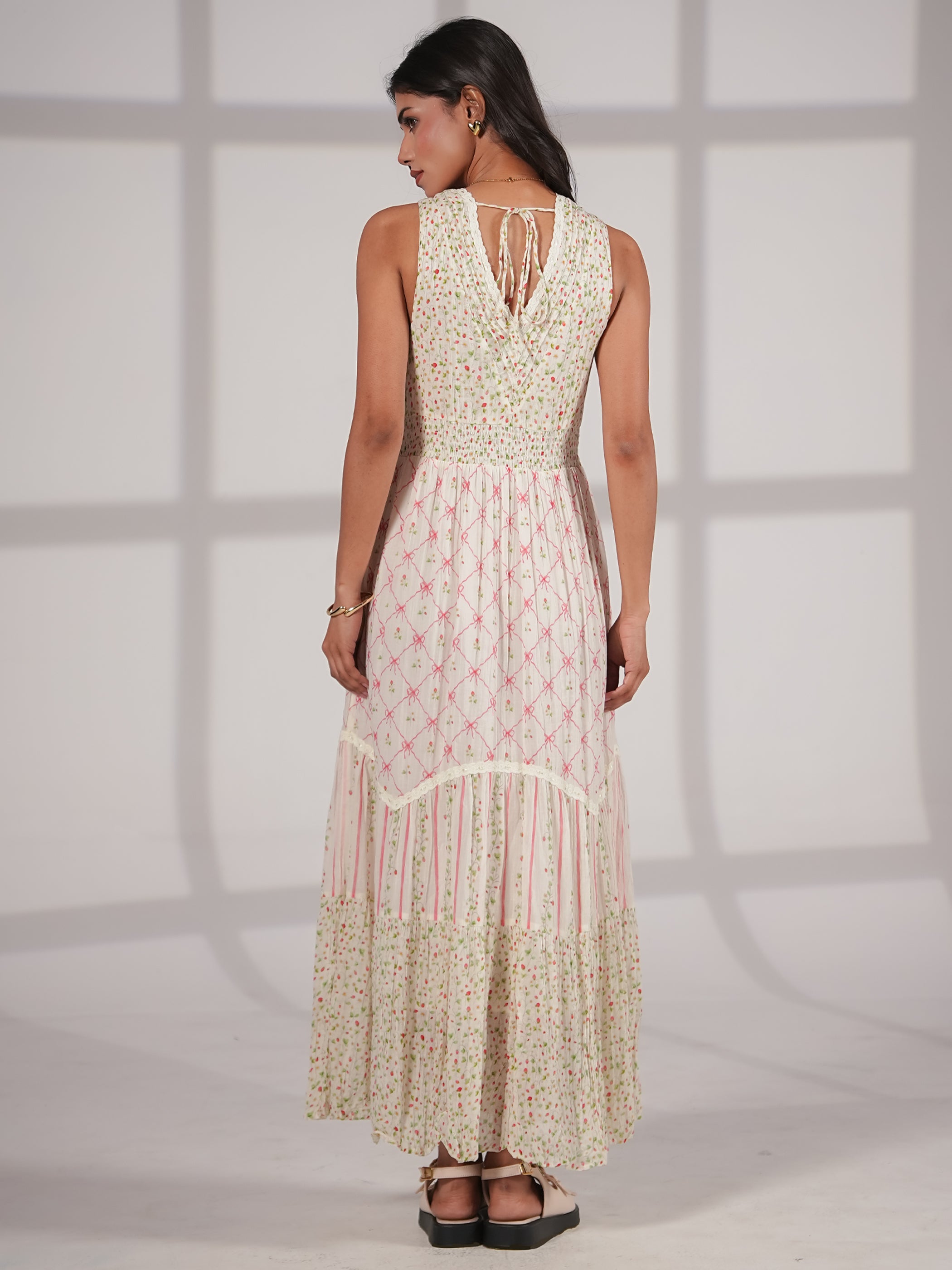 Iris Strawberry Print Mix Cotton Crinkle Maxi Dress