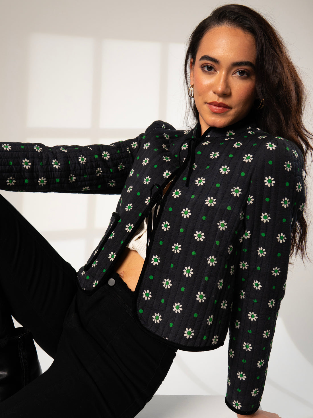 Joyce Black Daisy Print Velvet Edge Jacket
