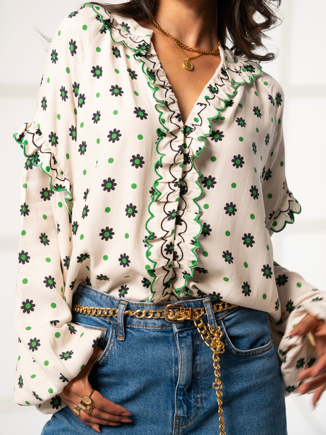 Joyce Cream Daisy Print Scallop Edge Blouse