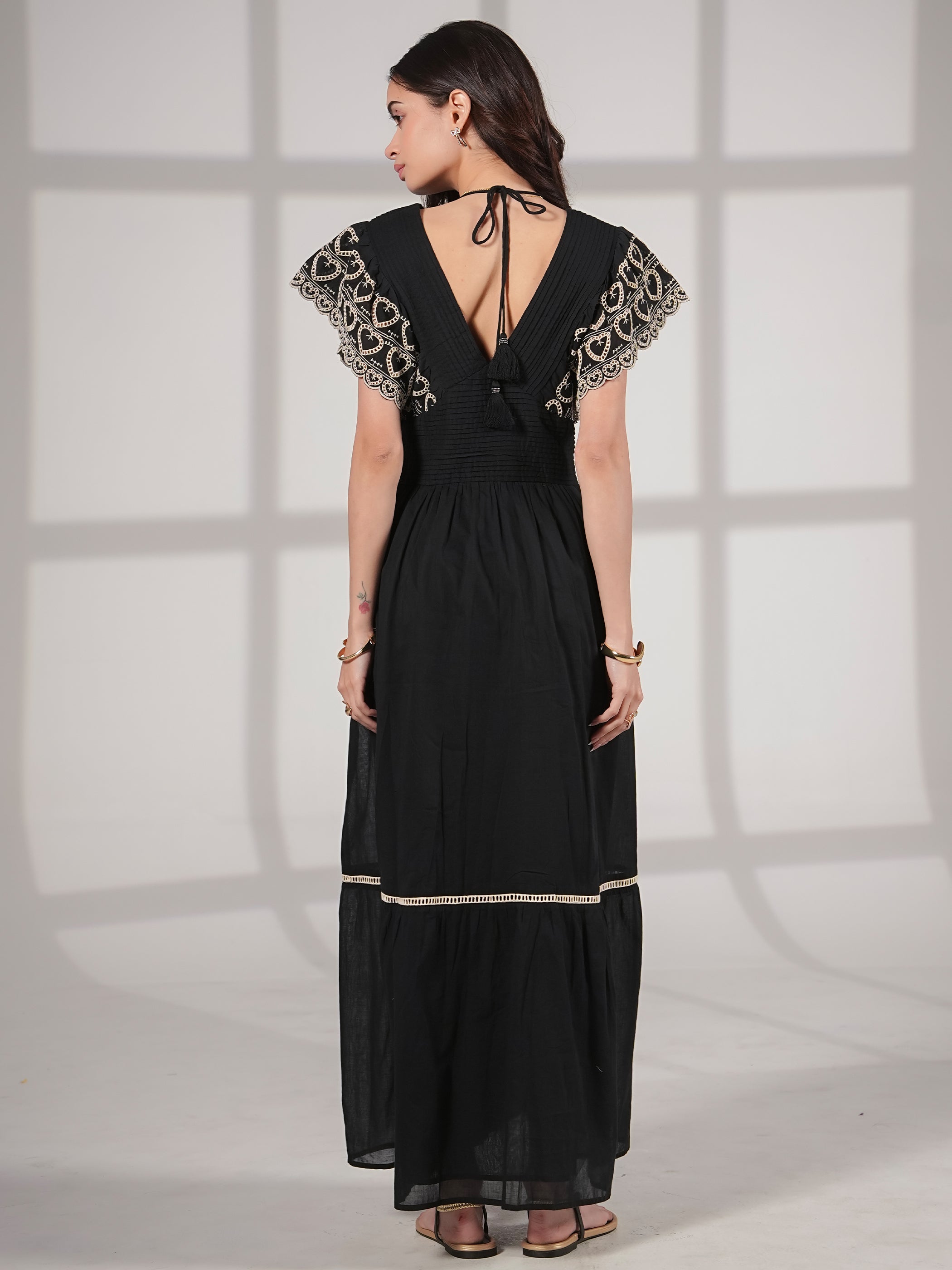 Eleanor Dress Black And White Heart Embroidered