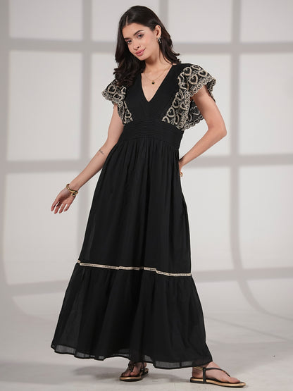 Eleanor Dress Black And White Heart Embroidered