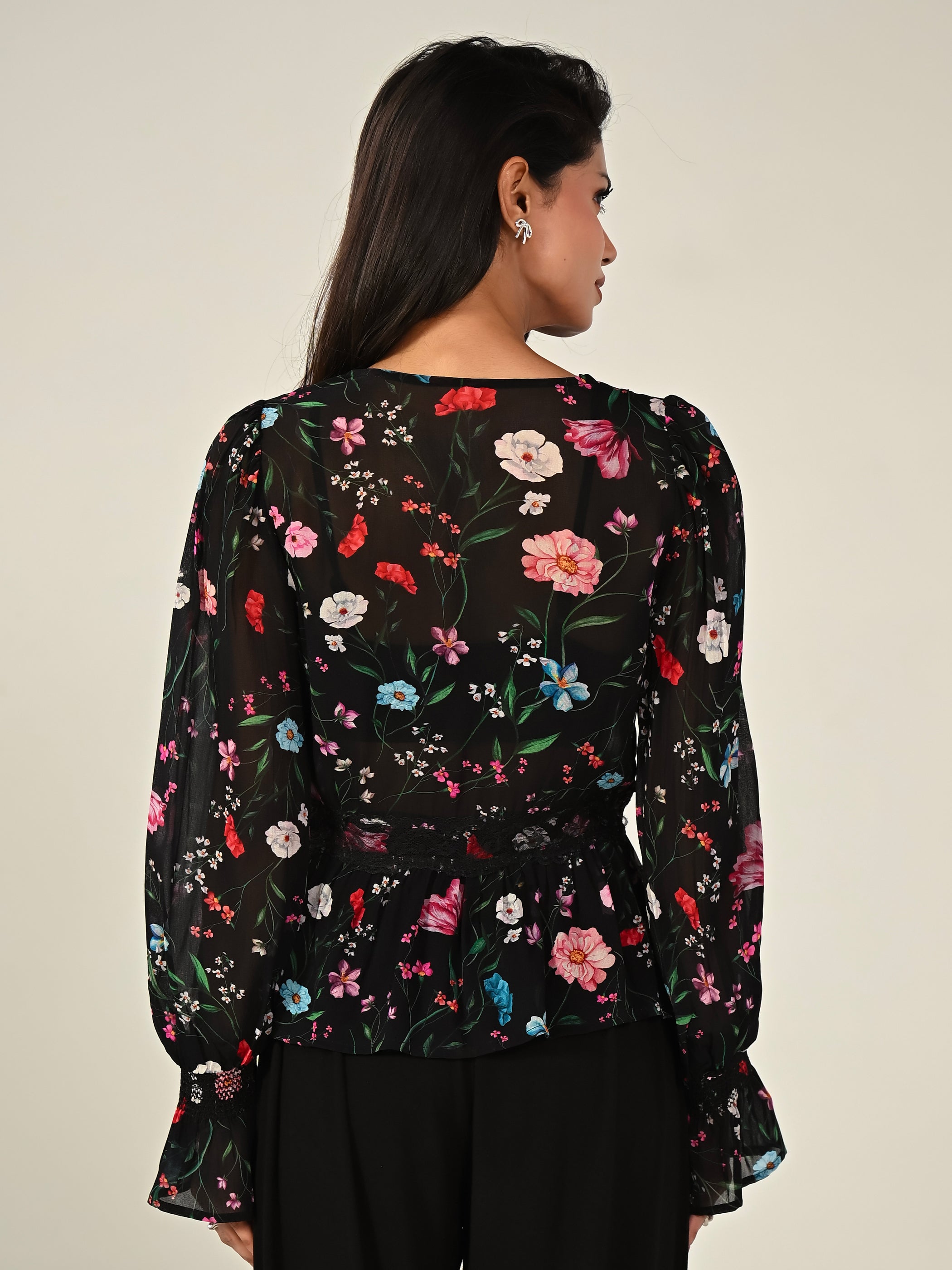 Juliette Black Floral Lace Trim Blouse