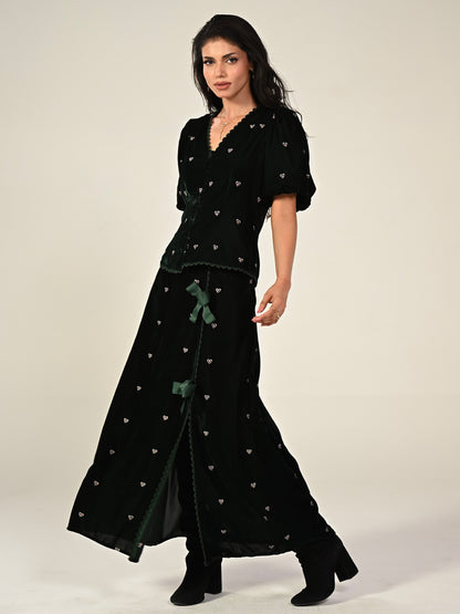 Illy Green Embroidered Heart Velvet Skirt