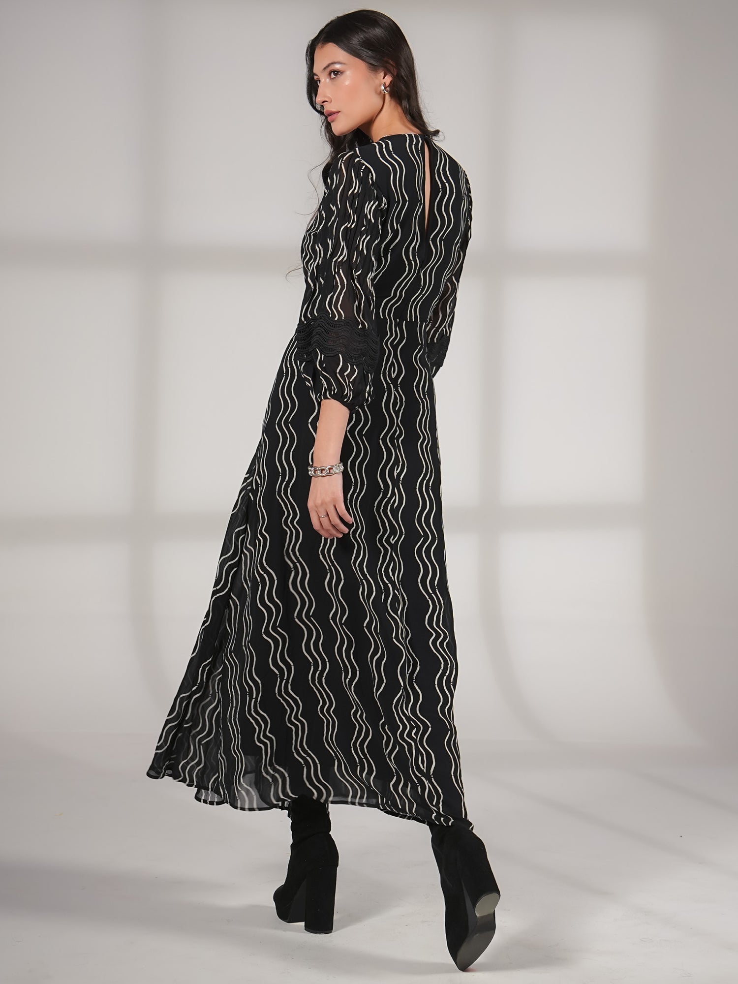 Corinne Black and White Waves Print Lace Trim Maxi Dress